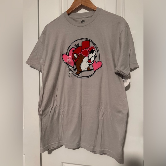 BUC-EES beaver Valentines Day t-shirt size large Red/Pink & Gray NWT - Picture 1 of 2